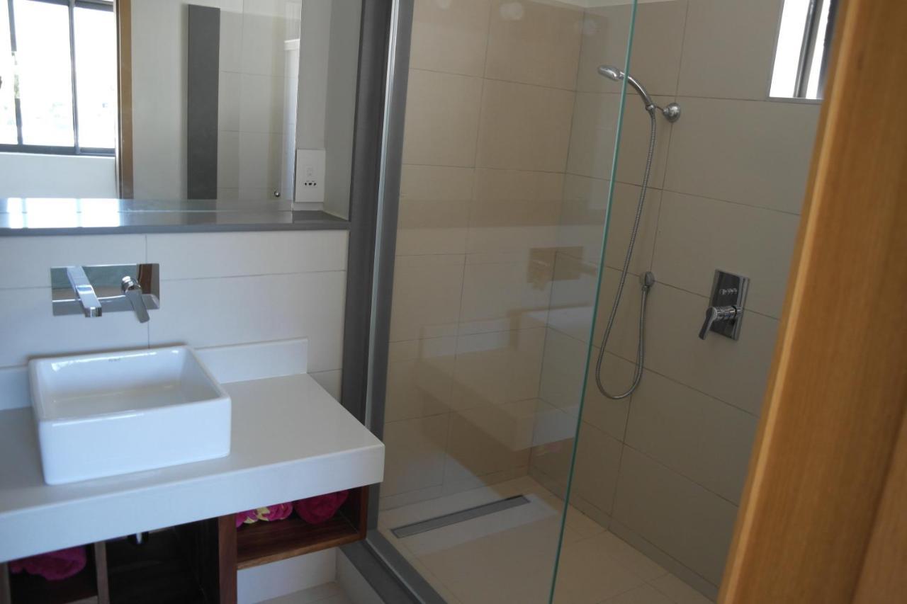 Immaculate Two Beds Luxury Marina Apartment Ривьер-Нуар Экстерьер фото